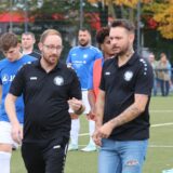 Andre Rödiger (l.) und Peter Kanzog sprechen.