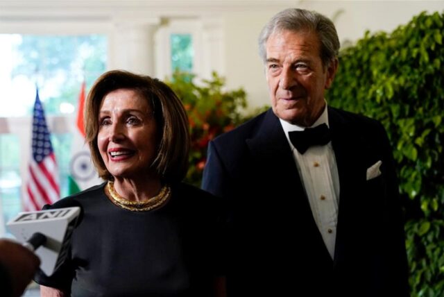 Die Abgeordnete Nancy Pelosi und ihr Ehemann Paul Pelosi kommen zum Staatsdinner mit US-Präsident Biden und dem indischen Premierminister Modi im Weißen Haus.