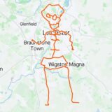 Undatiertes Handout-Screengrab aus einem Xpost von Rebecca Laurel, die im Rahmen einer Halloween-Radtour über 69 Meilen in Form eines Skeletts geradelt ist. Die 25-Jährige aus Leicester radelte am 27.10.2024 mehr als sechs Stunden lang durch das Stadtzentrum, um einen Radweg in Form eines Skeletts zu schaffen.