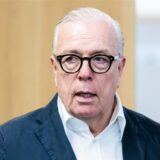 Ärztepräsident Klaus Reinhardt kann sich Krankschreibungen auch nur für einige Stunden am Tag vorstellen. (Archivbild)