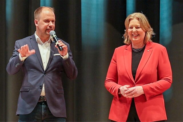 Alexander Heine, persönlicher Referent von Landrat Mario Löhr – hier bei einem Ehrenamtsempfang des Kreises Unna mit Bundestagspräsidentin Bärbel Bas.