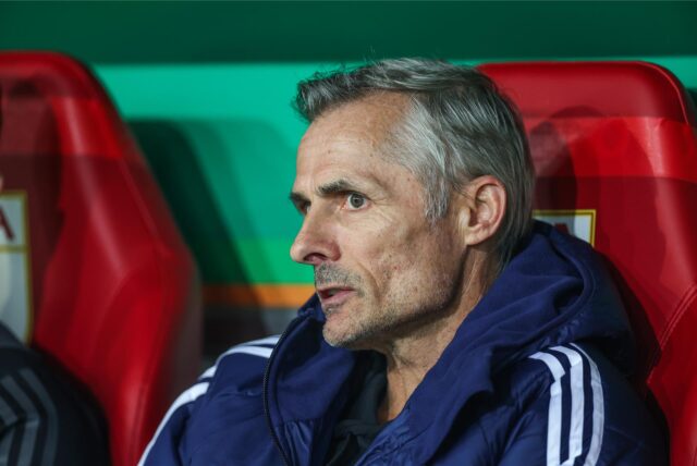 Kees van Wonderen soll Schalkes Cheftrainer bleiben.
