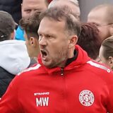 Marc Woller bleibt auch in den kommenden beiden Spielzeiten Cheftrainer am Mühlbach.