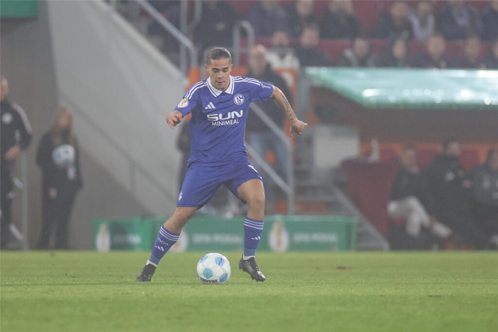 Jung-Profi Mauro Zalazar kam im Schalker Regionalliga-Team zum Einsatz. Jung-Profi Mauro Zalazar kam im Schalker Regionalliga-Team zum Einsatz.