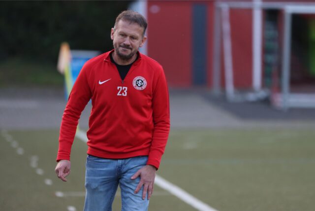Marc Woller und der SSV Mühlhausen unterlagen Heessen mit 0:2.
