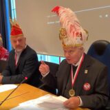 Karneval in Unna: Helmut Scherer und seine Mitnarren erobern am 11.11. das Unnaer Rathaus.