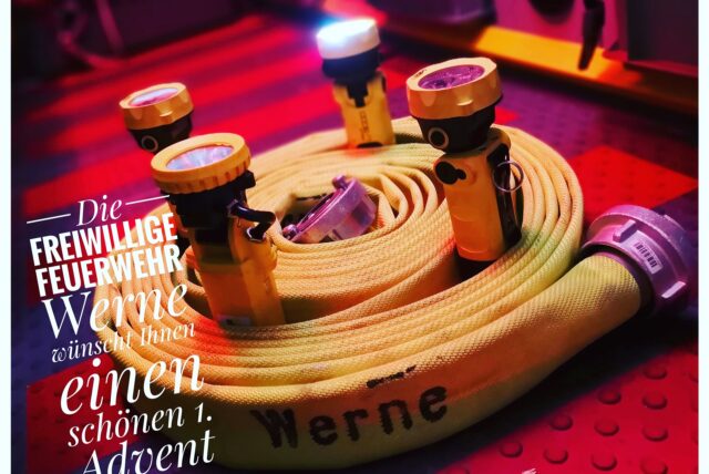 Die Freiwillige Feuerwehr Werne wünscht einen schönen 1. Advent – und gibt gute Tipps gegen Brände von Kränzen und Tannenbäumen.