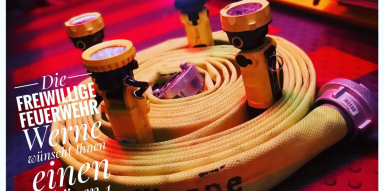 Die Freiwillige Feuerwehr Werne wünscht einen schönen 1. Advent – und gibt gute Tipps gegen Brände von Kränzen und Tannenbäumen.