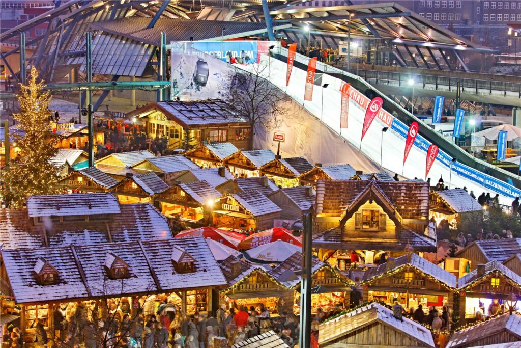 Die Eröffnung des Weihnachtsmarkts Oberhausen am Centro findet 2024 in der Flachaualm, direkt vor der Rodelbahn, statt. Die Eröffnung des Weihnachtsmarkts Oberhausen am Centro findet 2024 in der Flachaualm, direkt vor der Rodelbahn, statt.