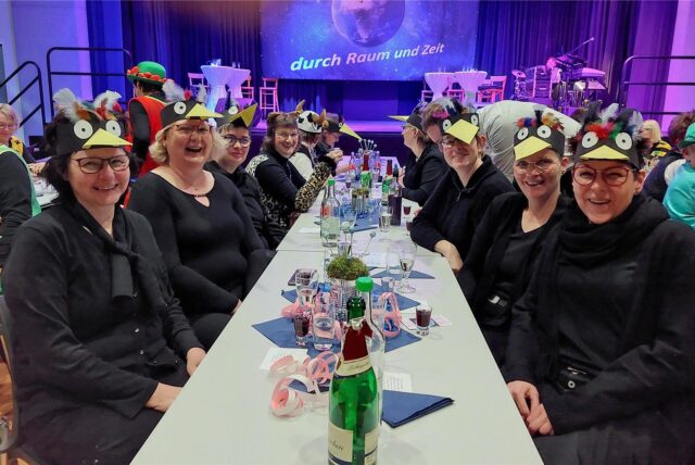 Kostümierte Frauen in Herbern