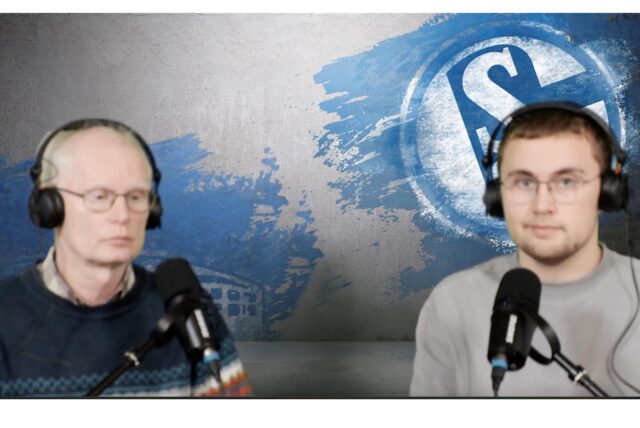 Diskutieren über Schalke: Frank Leszinski (l.) und Tim Kühnel.