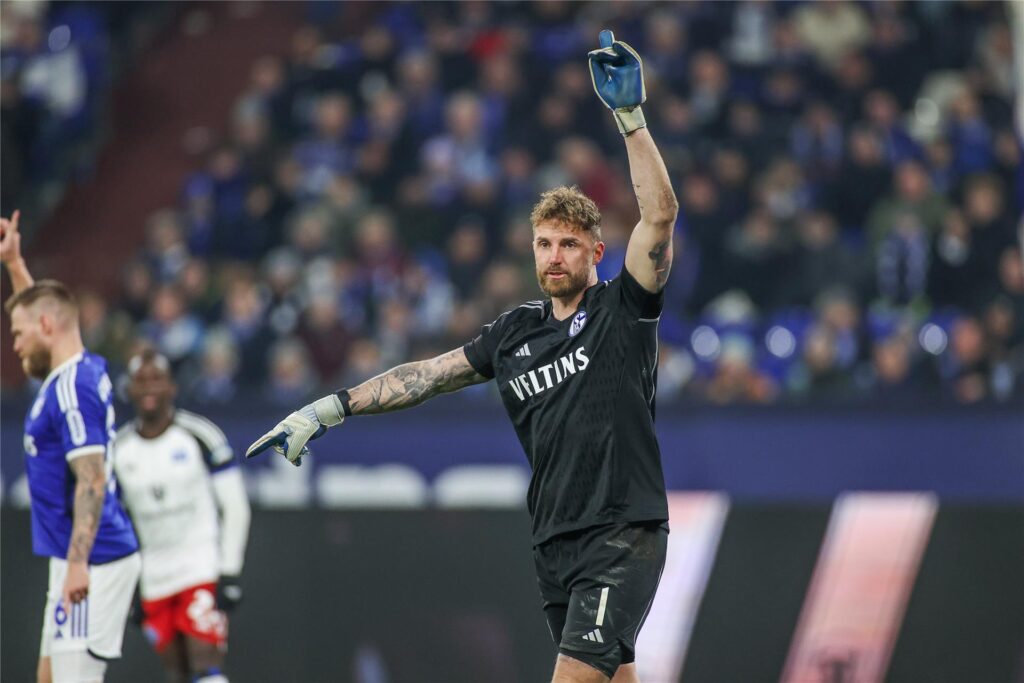 20.01.2024, Fussball, 2. Bundesliga, 18. Spieltag, Saison 2023/2024, FC Schalke 04 - Hamburger SV, Ralf Fährmann (FC Schalke 04)


