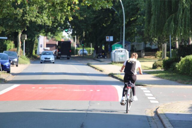 Die Fahrradstraße an der Waltroper Straße in Bork war die erste in Selm. Heute gibt es insgesamt zwei Fahrradstraßen im Stadtgebiet.