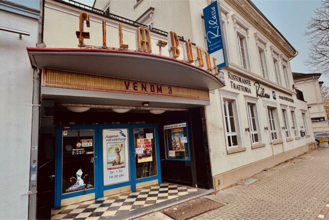Die Film-Bühne in Aplerbeck, im Volksmund Postkutsche genannt, gibt es seit 1954.
