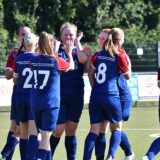 Jubeltraube der Werner SC-Frauen nach einem Tor.