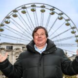 Patrick Arens ist Schausteller – und einer derjenigen, die maßgeblich für das Gelingen des Weihnachtsmarkts zuständig sind.