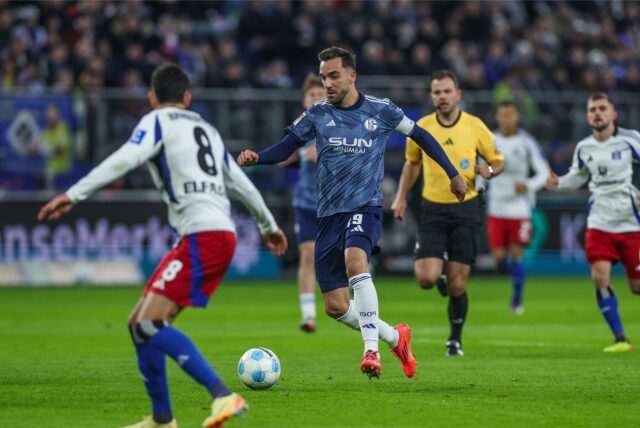 Kenan Karaman erzielte das 2:2 für die Königsblauen in Hamburg.