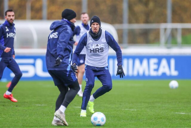 19.11.2024, Fussball, Saison 2024/2025, 2. Bundesliga, Training FC Schalke 04, Janik Bachmann (FC Schalke 04)