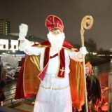 Der Nikolaus und sein Gefolge in Booten auf der Lippe in Lünen