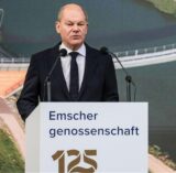 Bundeskanzler Olaf Scholz (SPD) spricht auf einem Festakt anlässlich des Jubiläums der Emschergenossenschaft. Scholz gratulierte dem ersten deutschen Wasserwirtschaftsverband, der Emschergenossenschaft, persönlich zum 125-jährigen Bestehen.