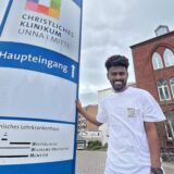 Der Inder Shom Davilson Reesa ist Auszubildender in der Pflegefachschule am Christlichen Klinikum Unna