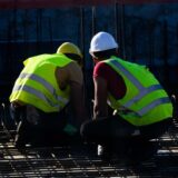 Bauarbeiter auf einer Baustelle