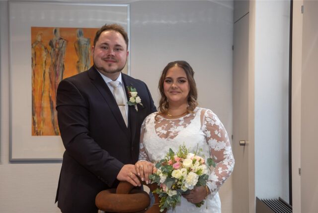 Loredana (geborene Hauschulz) und Maurice Heße haben auf dem Standesamt zu Castrop-Rauxel geheiratet.