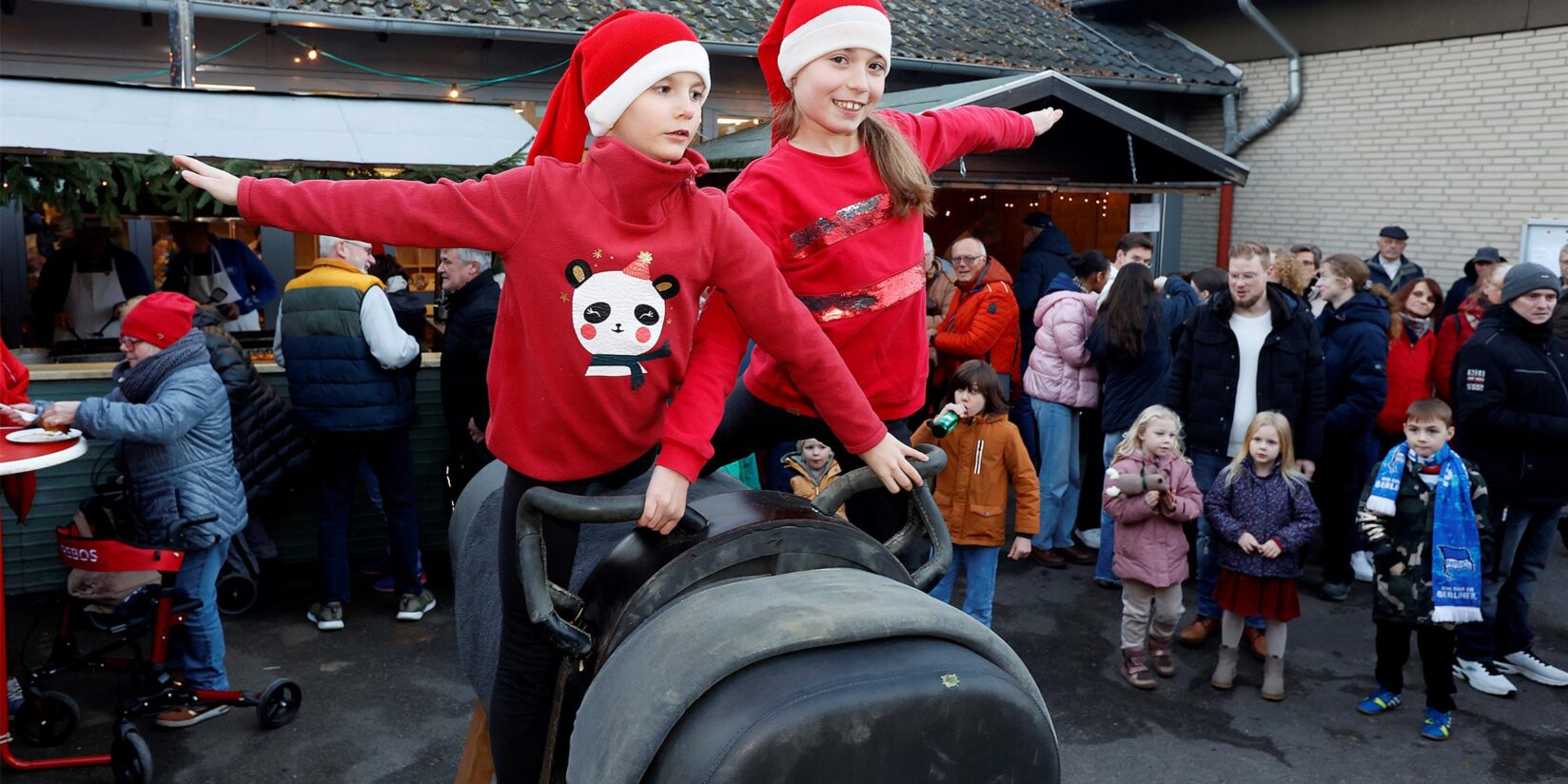 voltigiererinnen Bergkamen: Viele Bilder von den Weihnachtsmärkten