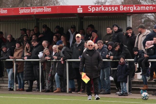 Das Interesse ist groß: Der FC TuRa Bergkamen bringt eine neuen Mannschaft an den Start.