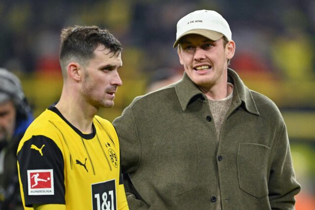 Julian Brandt im Gespräch mit Pascal Groß.
