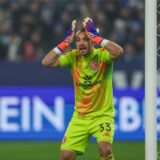 14.12.2024, Fussball, Saison 2024/2025, 2. Bundesliga, 16. Spieltag, FC Schalke 04 – Fortuna Düsseldorf, Torwart Florian Kastenmeier (Fortuna Düsseldorf)