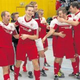 2014 jubelte der TuS Hemmerde über den Sieg bei der Hallenfußball-Stadtmeisterschaft Unna.