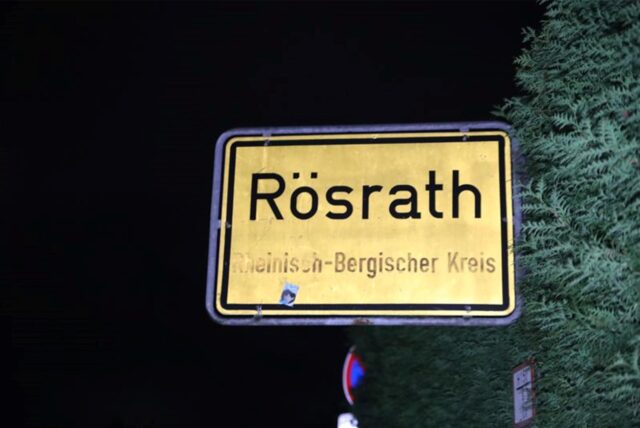 Das Ortsschild von Rösrath.