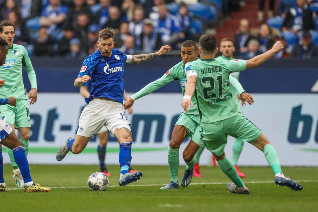 07.03.2020, Fussball, Saison 2019/2020, Bundesliga, 25. Spieltag - FC Schalke 04 - TSG 1899 Hoffenheim, Guido BURGSTALLER (FC Schalke 04)