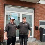Markus Bussmann (links) und sein Zwillingsbruder Michael betreiben den Pflegedienst Kubuss, seit Anfang Dezember auch an der Rosenstraße in Cappenberg.