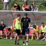 Florian Bartel läuft neben Axel Schmeing.