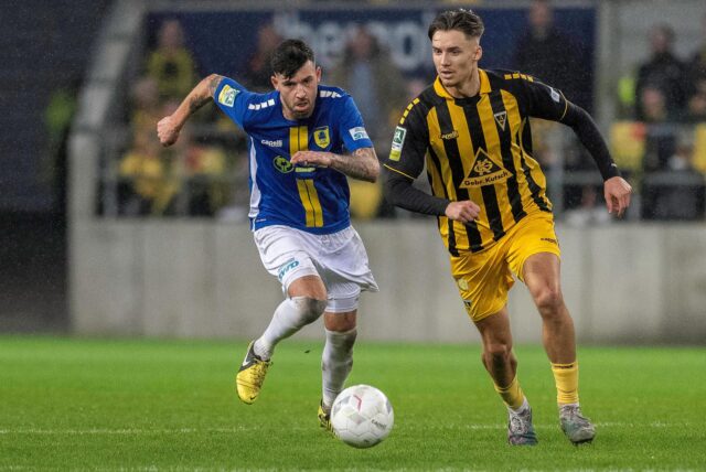 Dustin Willms im Zweikampf.