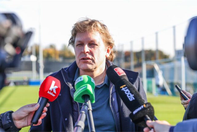 05.11.2024, Fussball, Saison 2024/2025, 2. Bundesliga, Training FC Schalke 04, Direktor Profifussball Youri Mulder (FC Schalke 04)