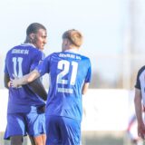 06.01.2025, Fussball, Saison 2024/2025, 2. Bundesliga, Trainingslager FC Schalke 04 in Belek/Türkei, FC Aarau – FC Schalke 04, v. l. Bryan Lasme (FC Schalke 04), Martin Wasinski (FC Schalke 04) jubeln.