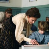 Eine Filmszene aus dem Film Maria Montessori.
