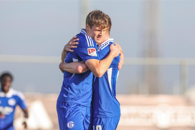 09.01.2025, Fussball, Saison 2024/2025, 2. Liga, Trainingslager FC Schalke 04 in Belek/Türkei, FC Zürich – FC Schalke 04, Emil Højlund/Hojlund (FC Schalke 04) jubelt nach seinem Tor zum 3 zu 0