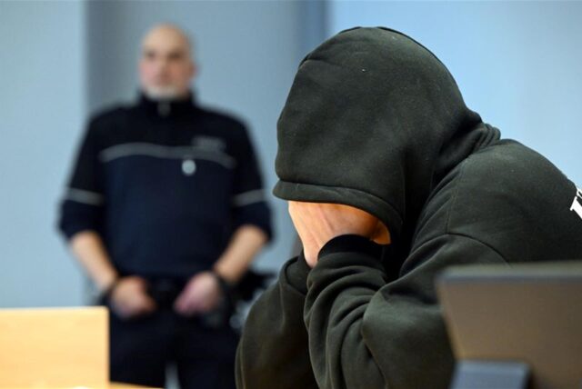 Am Landgericht Siegen steht ein 38-jähriger Mann wegen schweren sexuellen Missbrauchs vor Gericht.