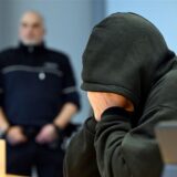 Am Landgericht Siegen steht ein 38-jähriger Mann wegen schweren sexuellen Missbrauchs vor Gericht.