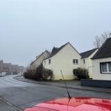 Ein Zweifamilienhaus an der Eichwaldstraße wird zwangsversteigert.