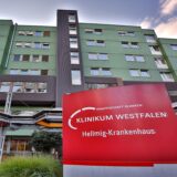Das Hellmig-Krankenhaus ändert ab kommendem Jahr seinen Namen. Die bisherige Namensgeberin Wilhelmine Hellmig kommt in künftigen Schriftzügen nicht mehr vor.
