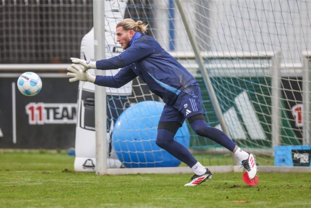 Der Herausforderer im Schalker Tor: Loris Karius.