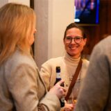 Das Afterwork-Event „Überstunde“ fand am Donnerstag (23.1.) in Toyka’s Bistro & Café, dem „Herzstück des größten Sportvereins Dortmunds – dem TSC Eintracht Dortmund“, wie es die Veranstalter formulieren, statt.