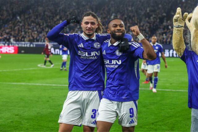Schalker Leistungsträger gegen Nürnberg: Taylan Bulut und Moussa Sylla (r.).