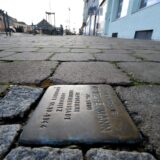 Der erste Stolperstein, der in Selm verlegt wurde, erinnert an das Leben – und die Ermordung – von Moritz Heumann.