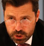 Montage: Rechts Ralf Eisenhardt, links die CDU Spitze.